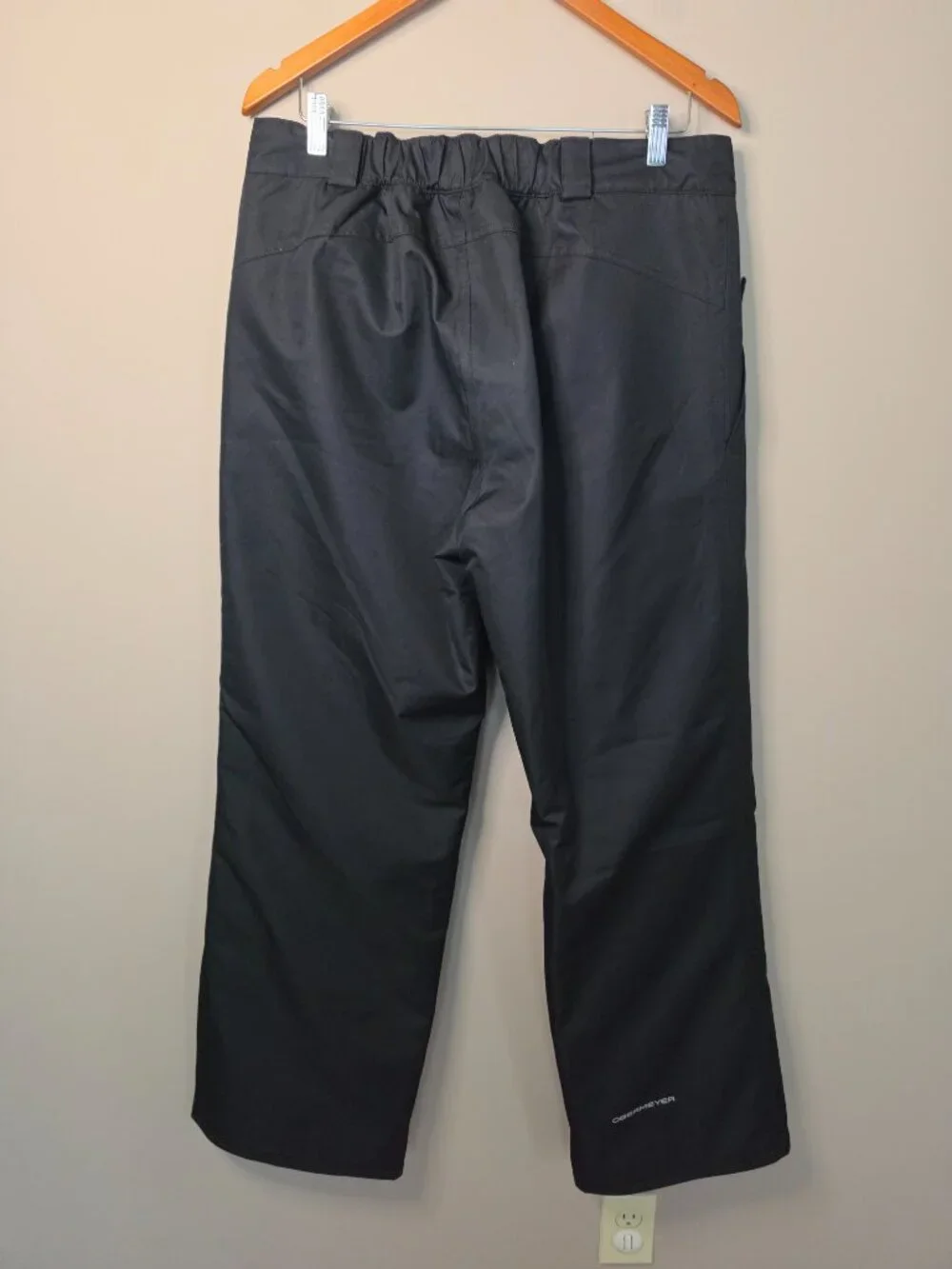 Obermeyer Men’s  Keystone Black Waterproof Snowboarding Pants Size Medium NWOT